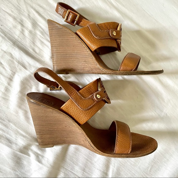 Tory Burch Amanda Wedge Sandal 8 - Picture 3 of 8